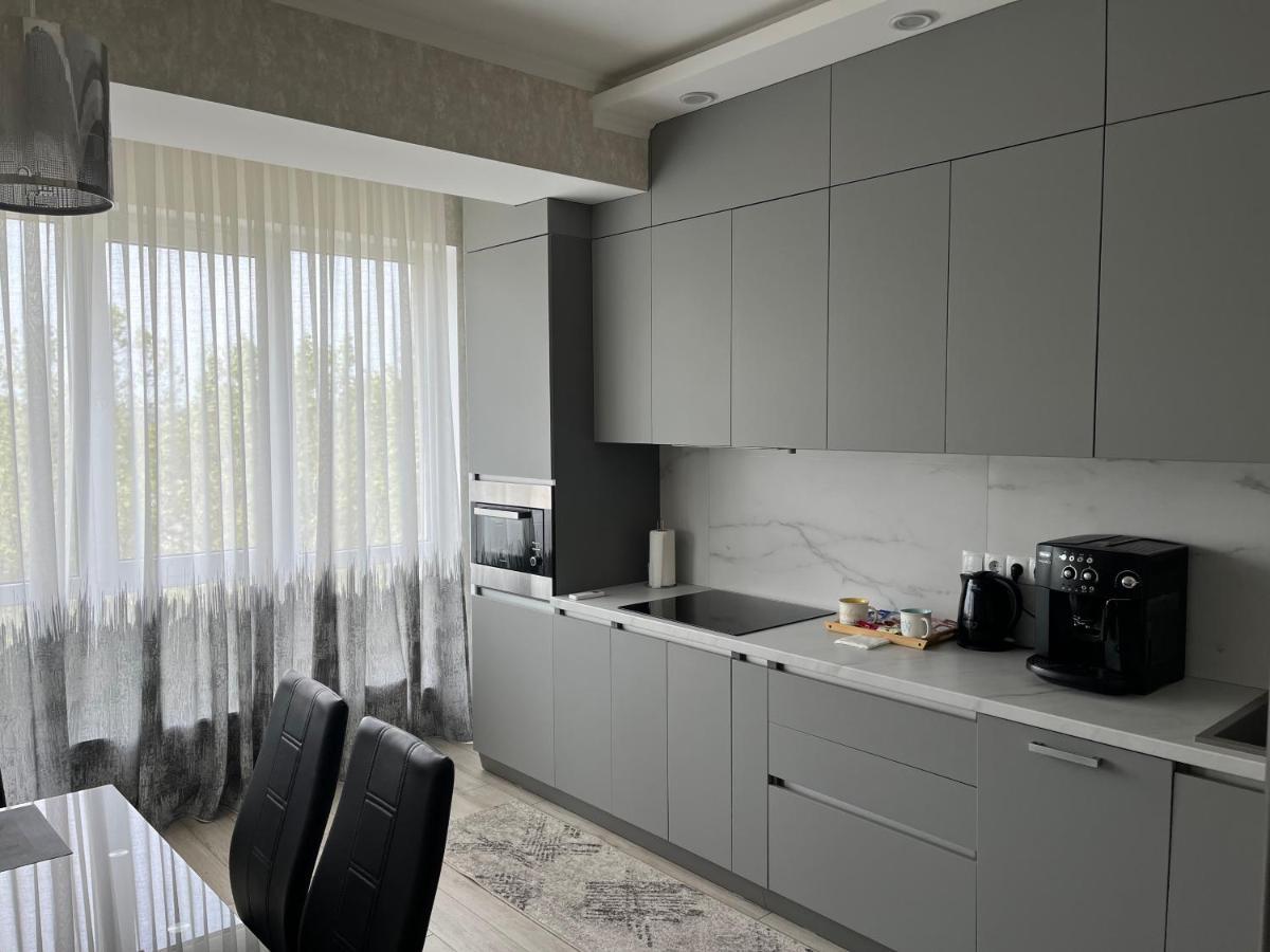 Dendrarium Park Apartment Chişinău Esterno foto